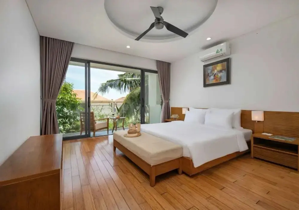 4 Bedrooms Deluxe Villa