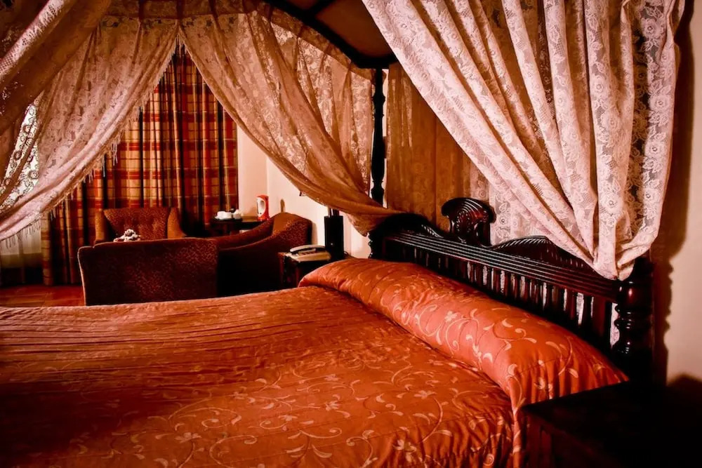 Grand Oriental Hotel