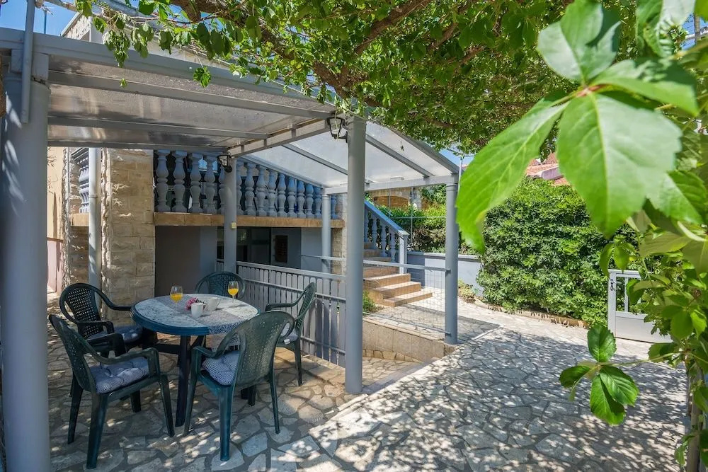 Apartments Bilic