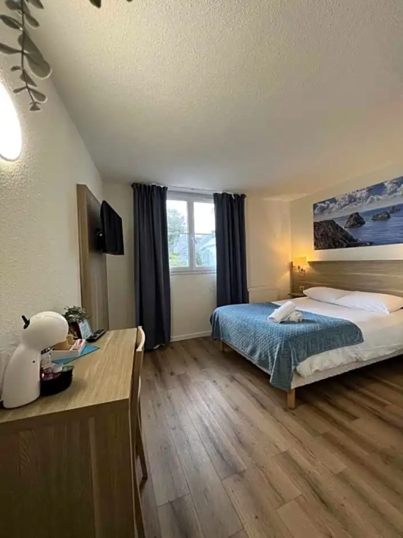 Standard Double room with courtyard view (full double bed)