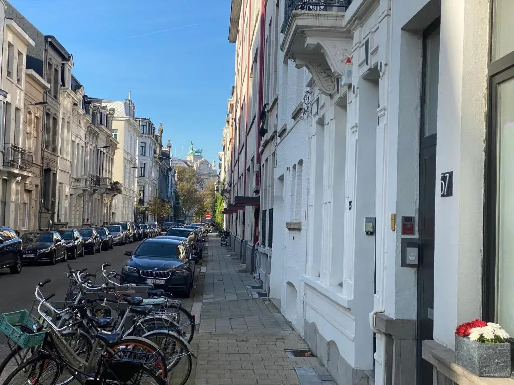 Romantic apartment in most trendy central hotspot +Breakfast