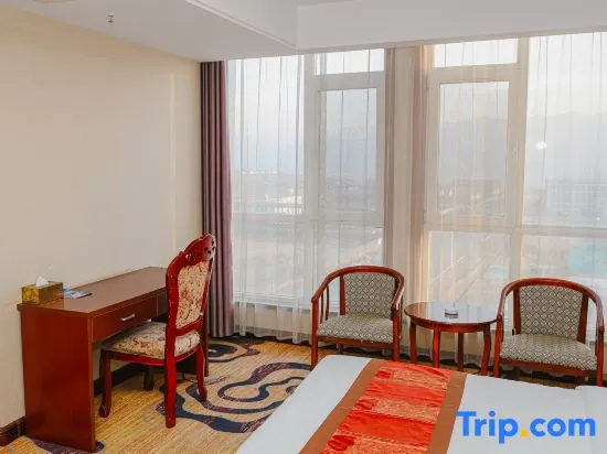 Standard Triple room with view