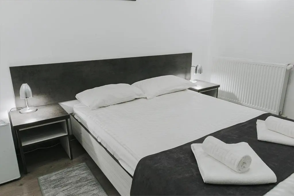 Hotel Apollo Central - Chambres