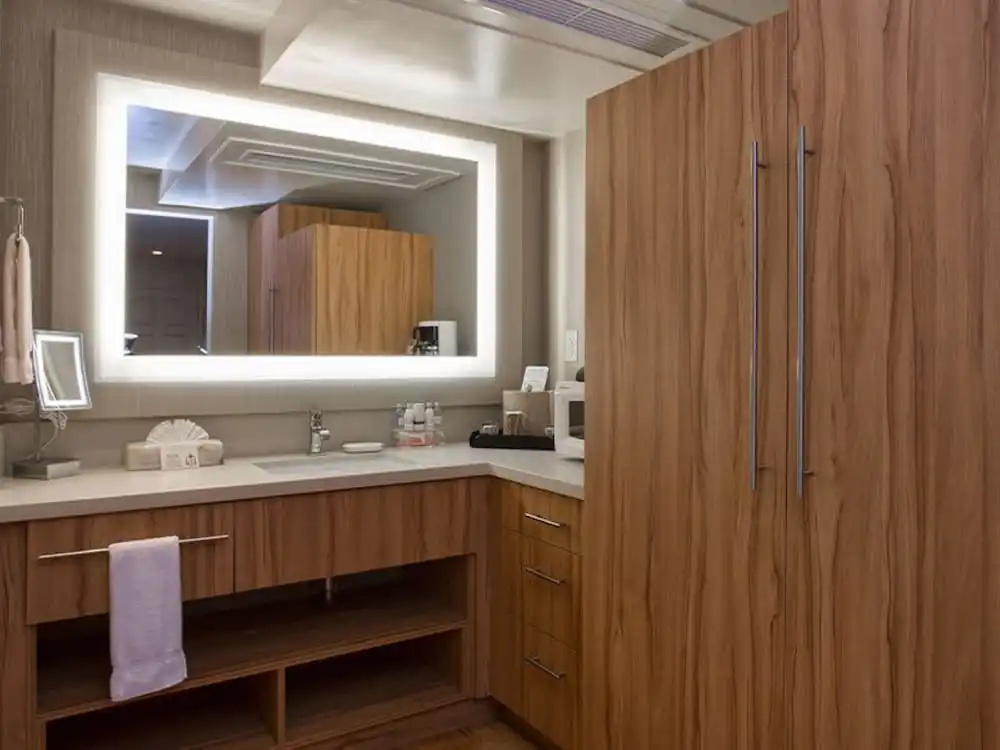 Hotel Strata - Chambres
