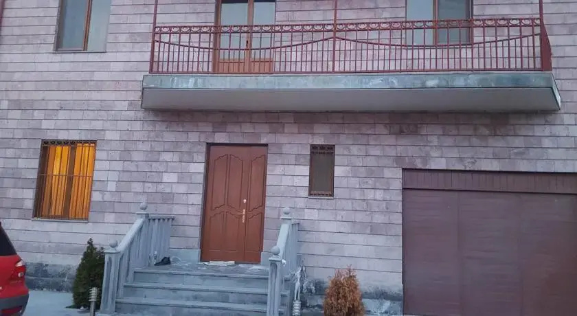 Torosyans' Guesthouse