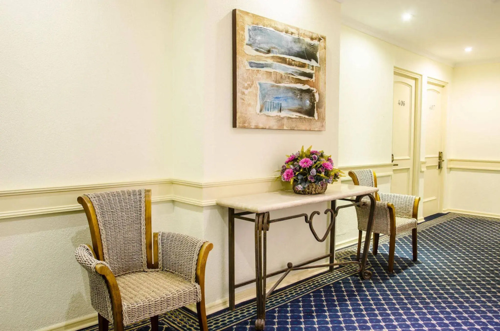 Sunfish Hotel — фото 4