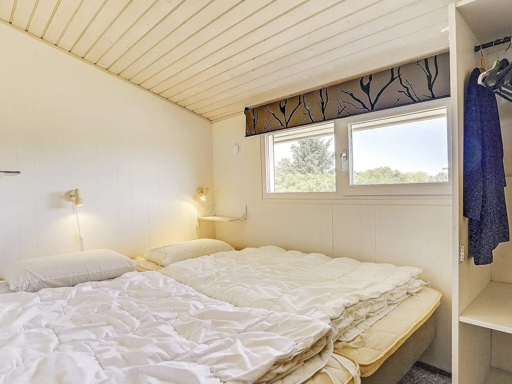 Alluring Holiday Home in Hvide Sande With Terrace - фото 6