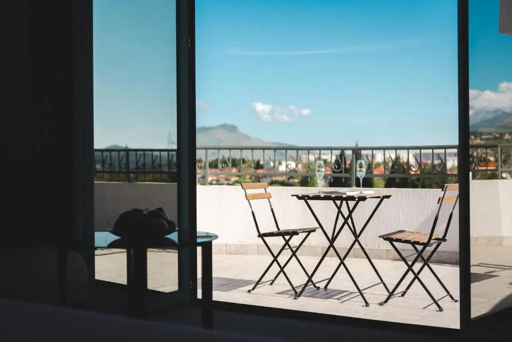 Keto Hotel - Chambres