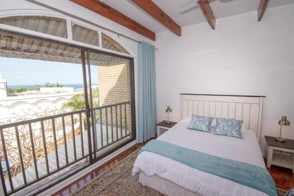 Balcony & Terrace