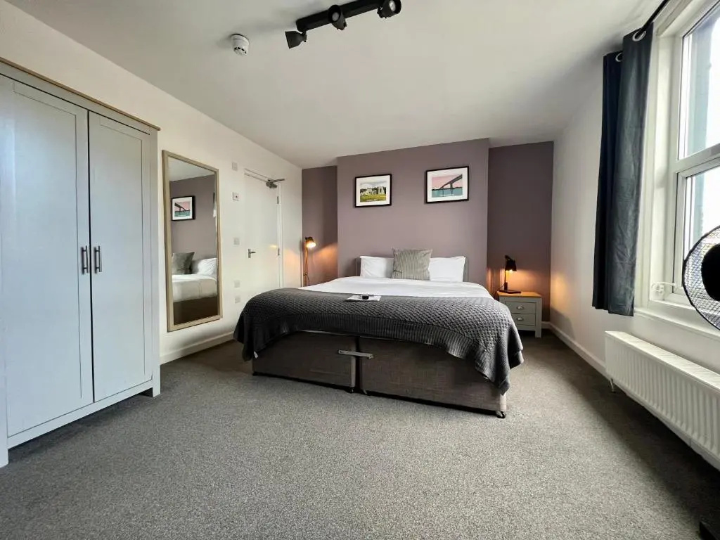Starboard Stays Southampton - Chambres