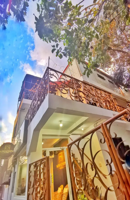 NomadsMNL Hostel