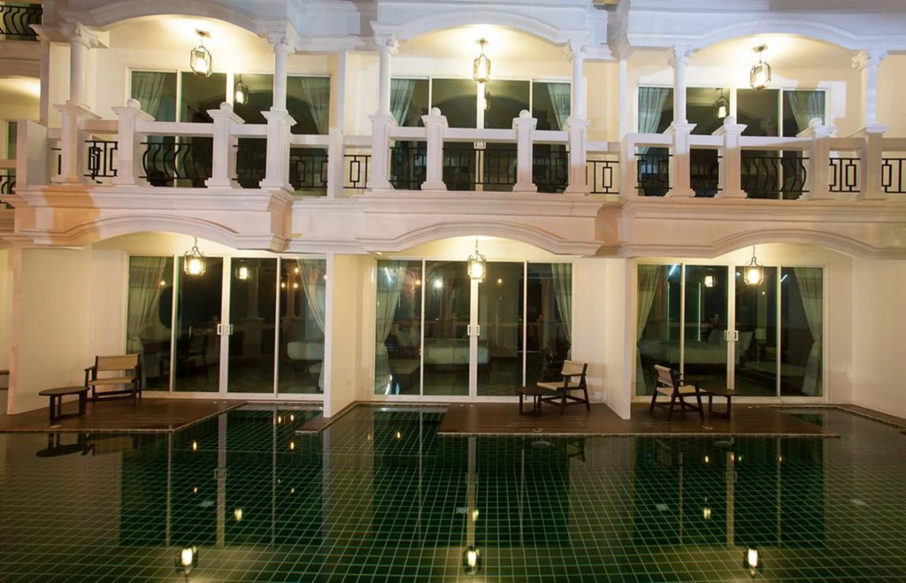 Pool