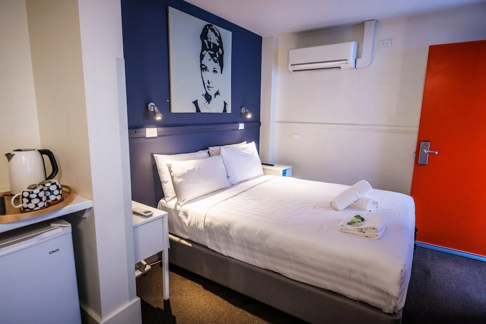 Premium Double room (full double bed)