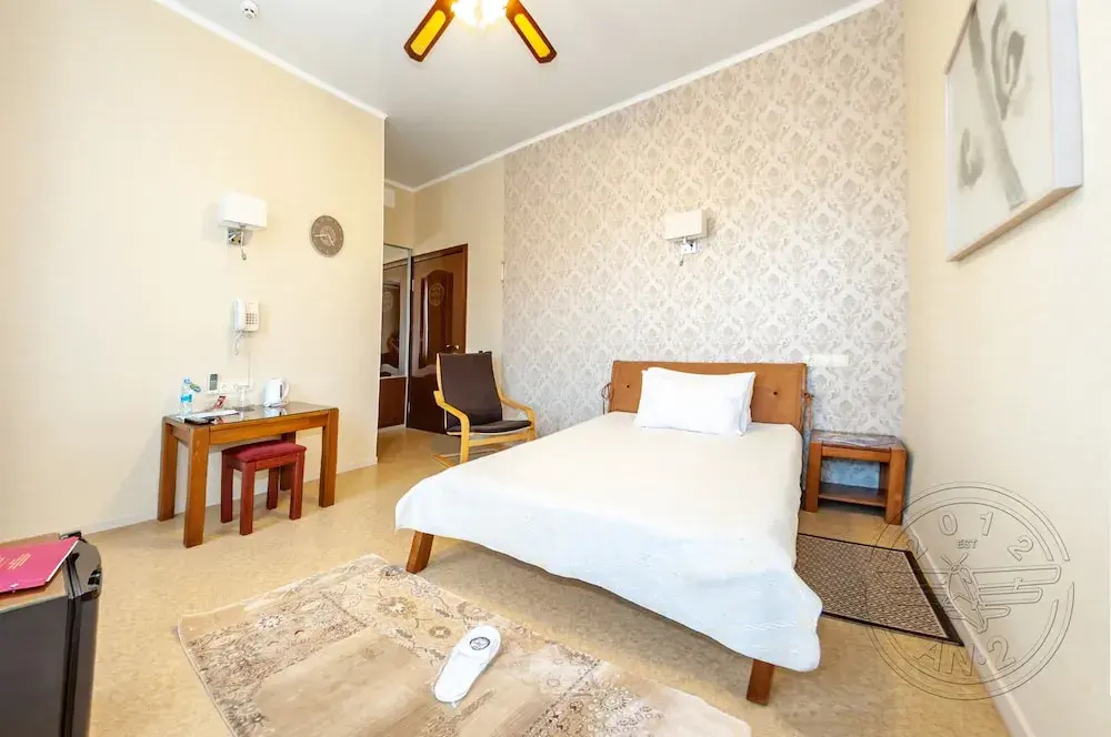 Standard Single room (single bed)