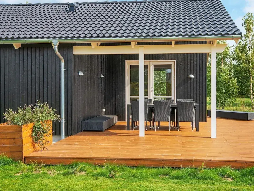 Modern Retreat by Skovmose-by Traum