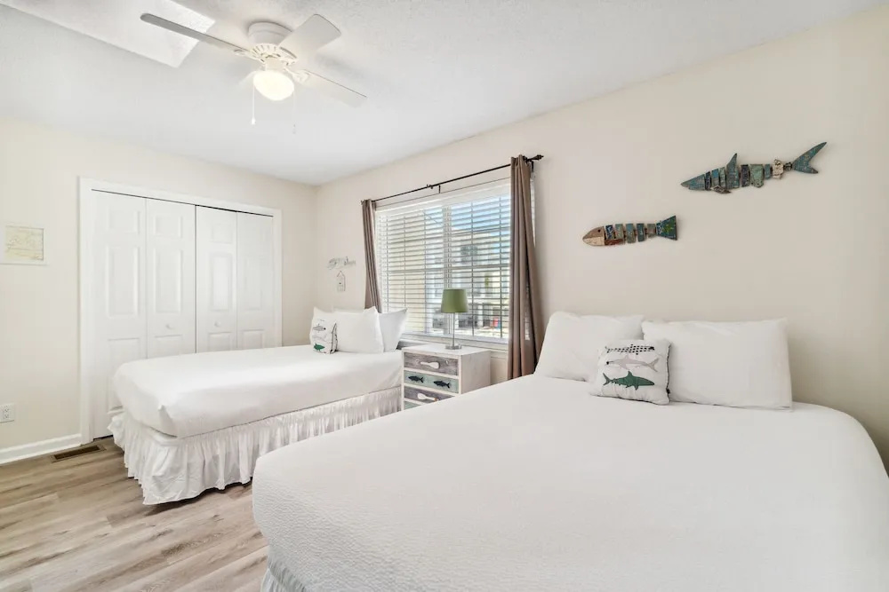 Woodland Shores Beach Resort by Panhandle Getaways - Chambres