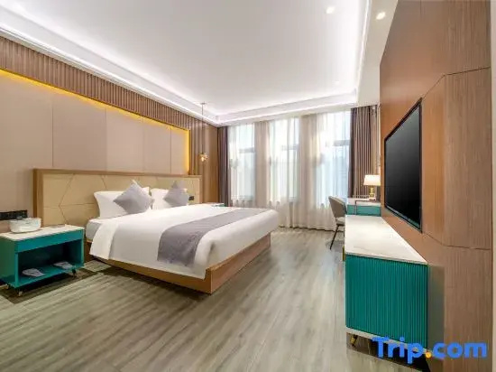 Luxury Suite