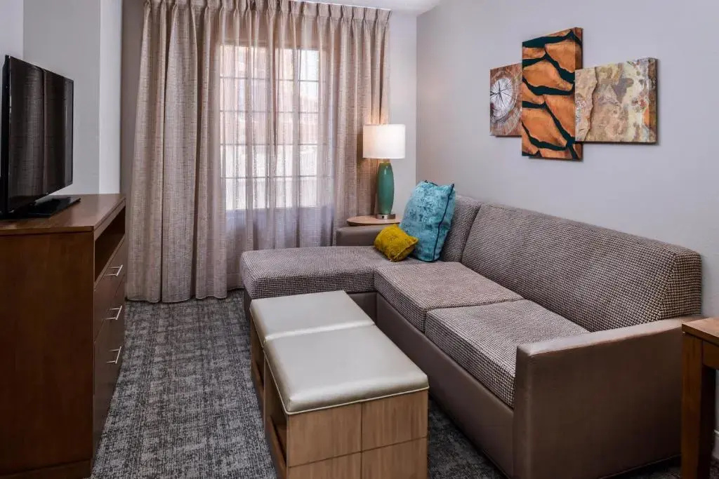 Staybridge Suites Indianapolis Downtown - Convention Center by IHG - Chambres