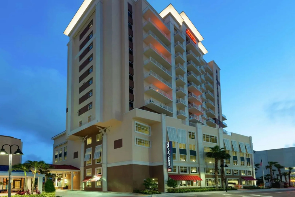Hampton Inn & Suites Clearwater Beach