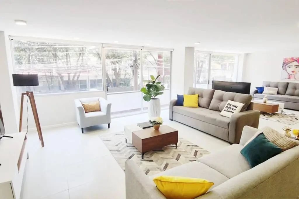 Leonora MaiaHome-Amplio apt en Polanco a pasos de Masaryk 3BD + 3BT