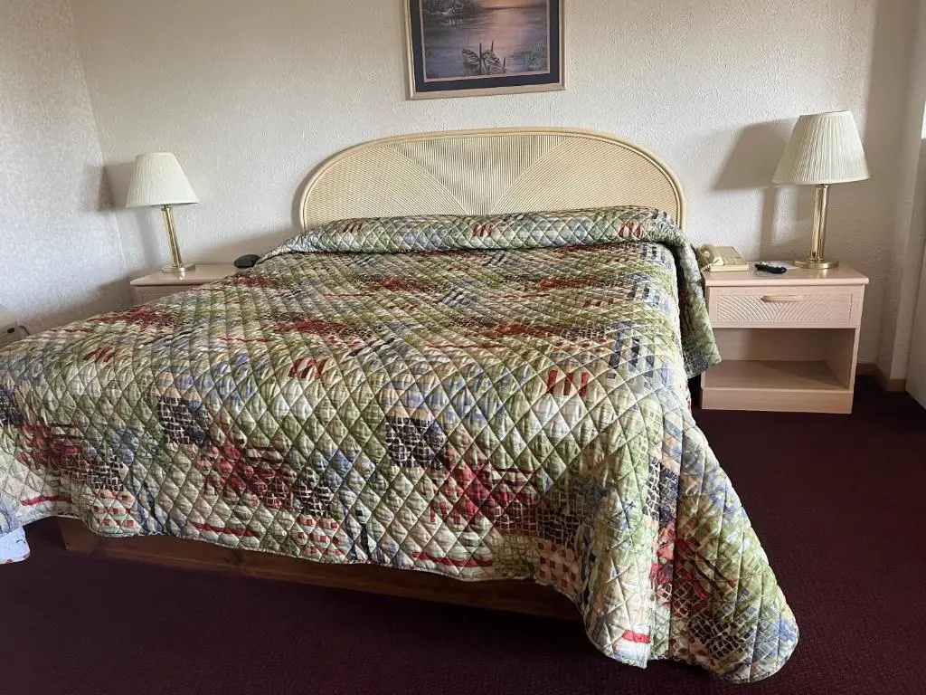 Standard room with lake view
