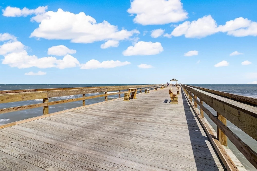 220 Amelia By The Sea 3 Bedroom Condo by RedAwning