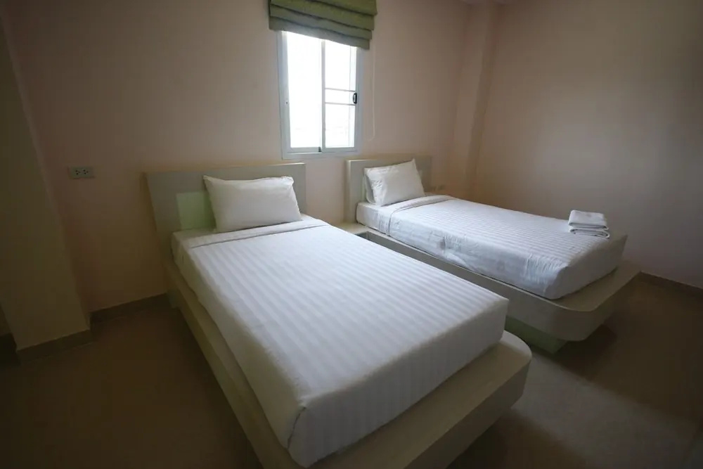 Standard Double room with balcony (twin beds)