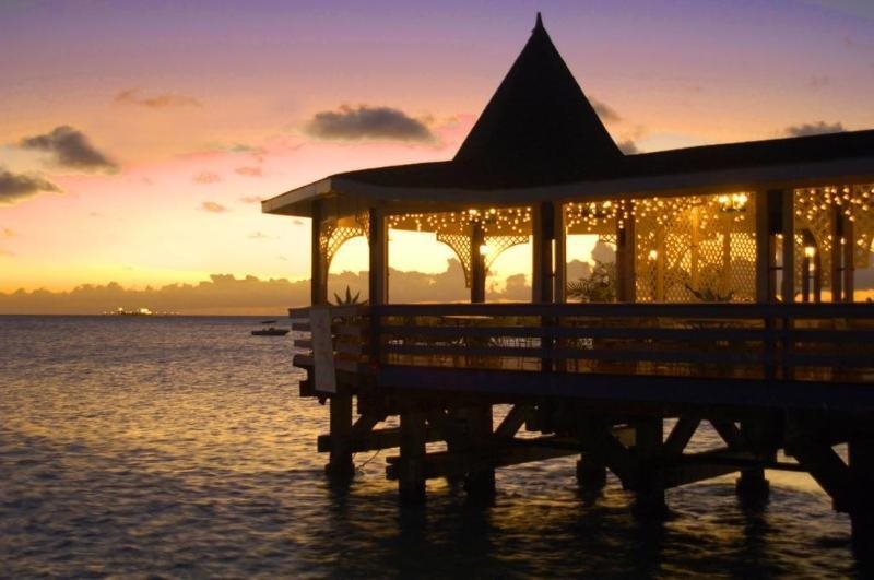 Beach & Waterfront