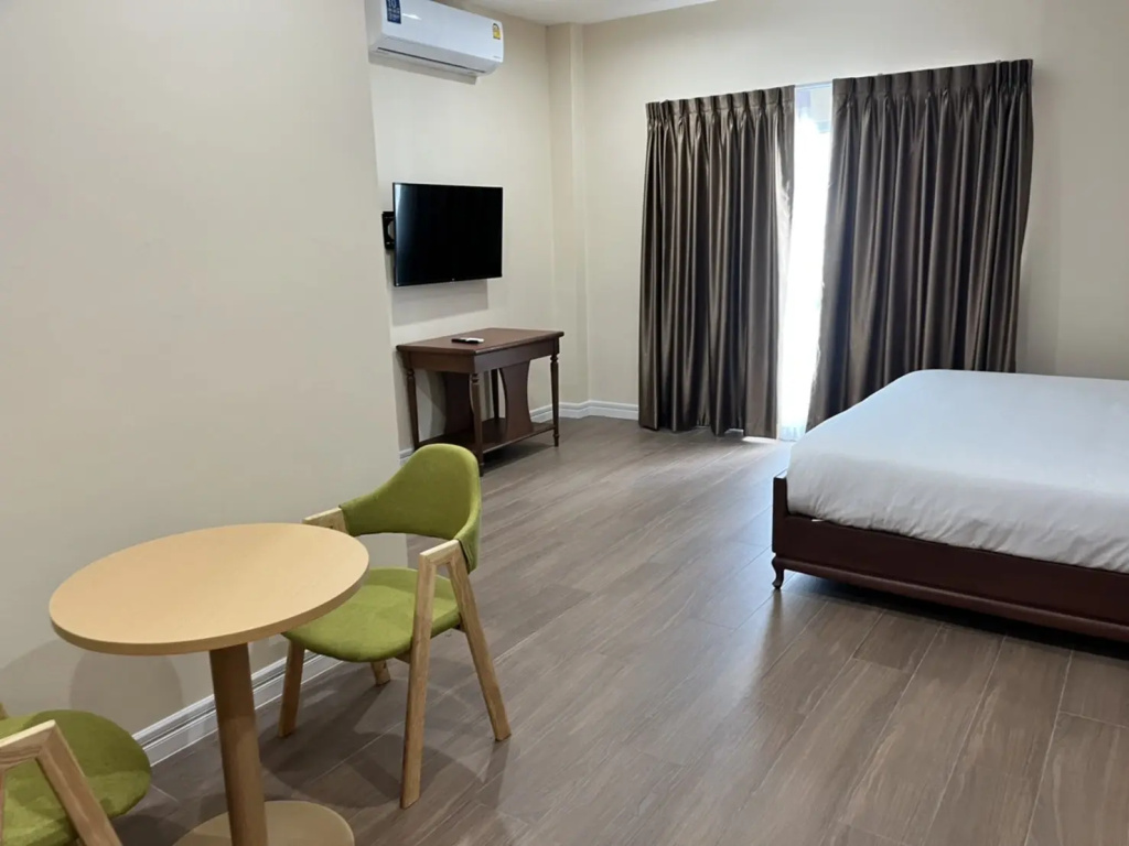 Anwari Hotel — фото