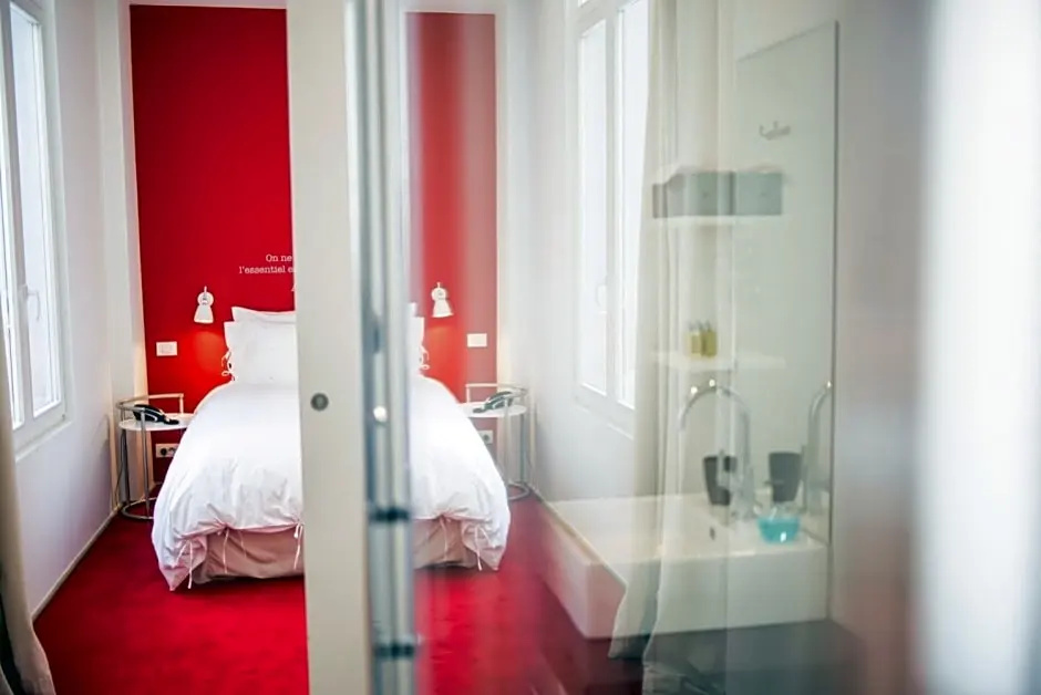 Hotel Cafe Pacific - Chambres