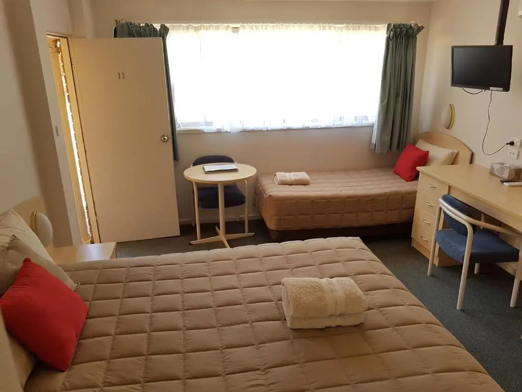 Standard Double room (twin beds)