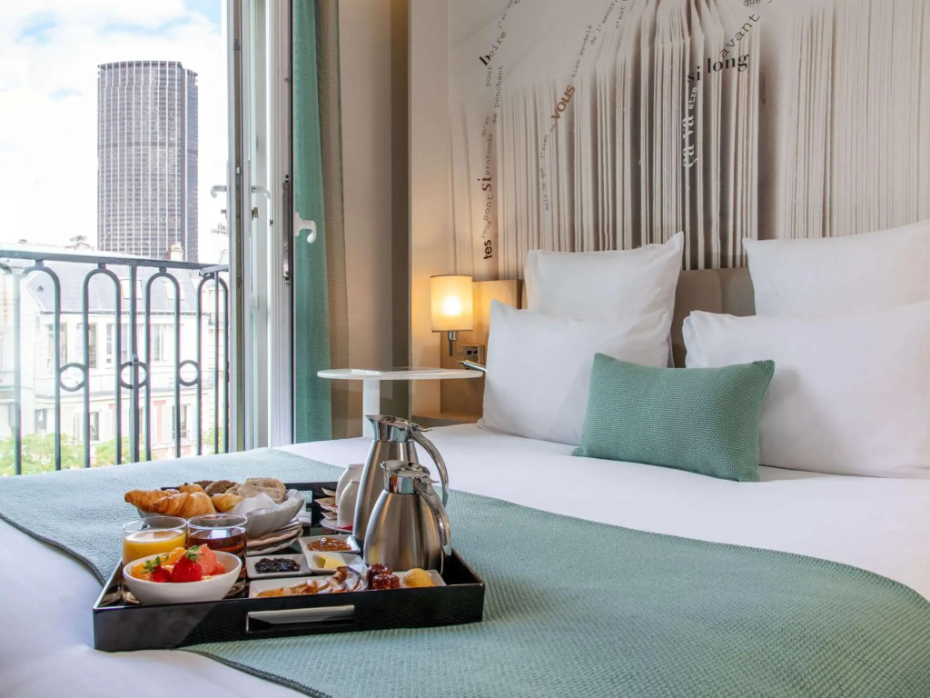 Mercure Paris Montparnasse Raspail 24