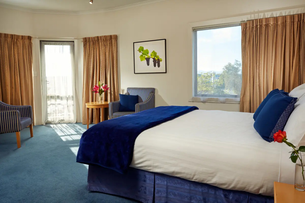 2 Bedrooms Suite