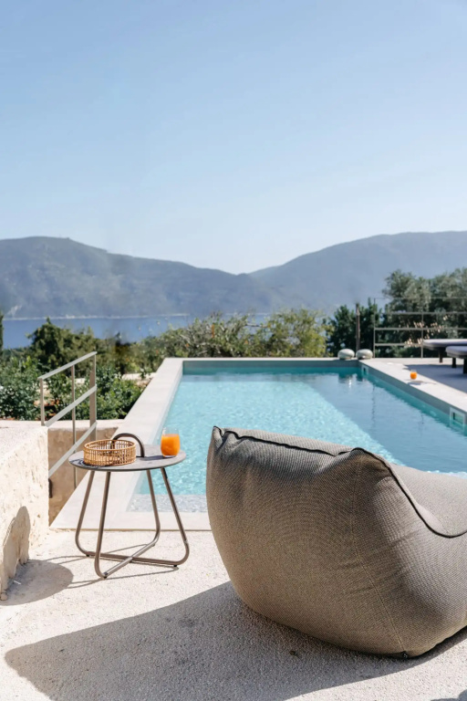 Villa with sea view