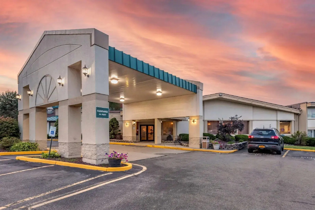 Quality Inn & Suites Vestal Binghamton