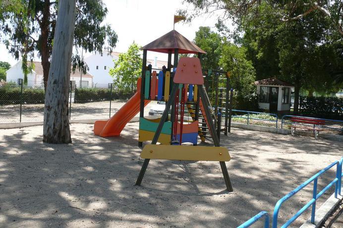 Parque de Campismo Orbitur Evora by null