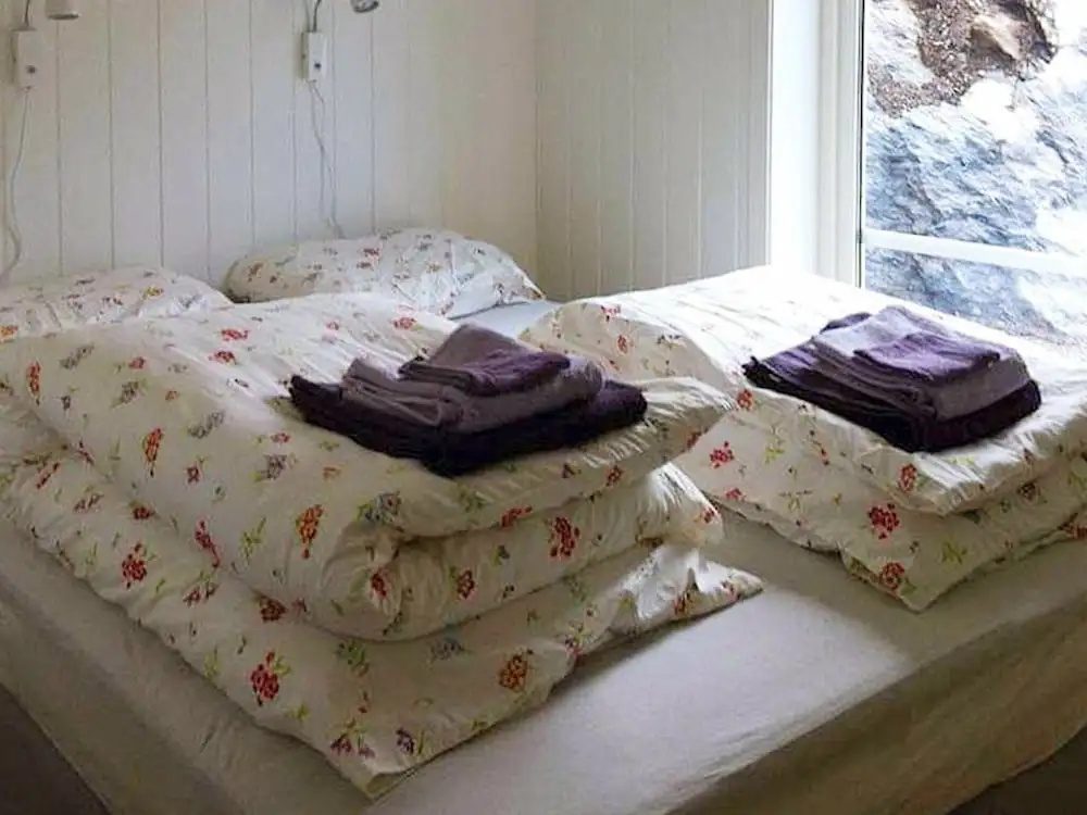 6 Person Holiday Home in Ølen