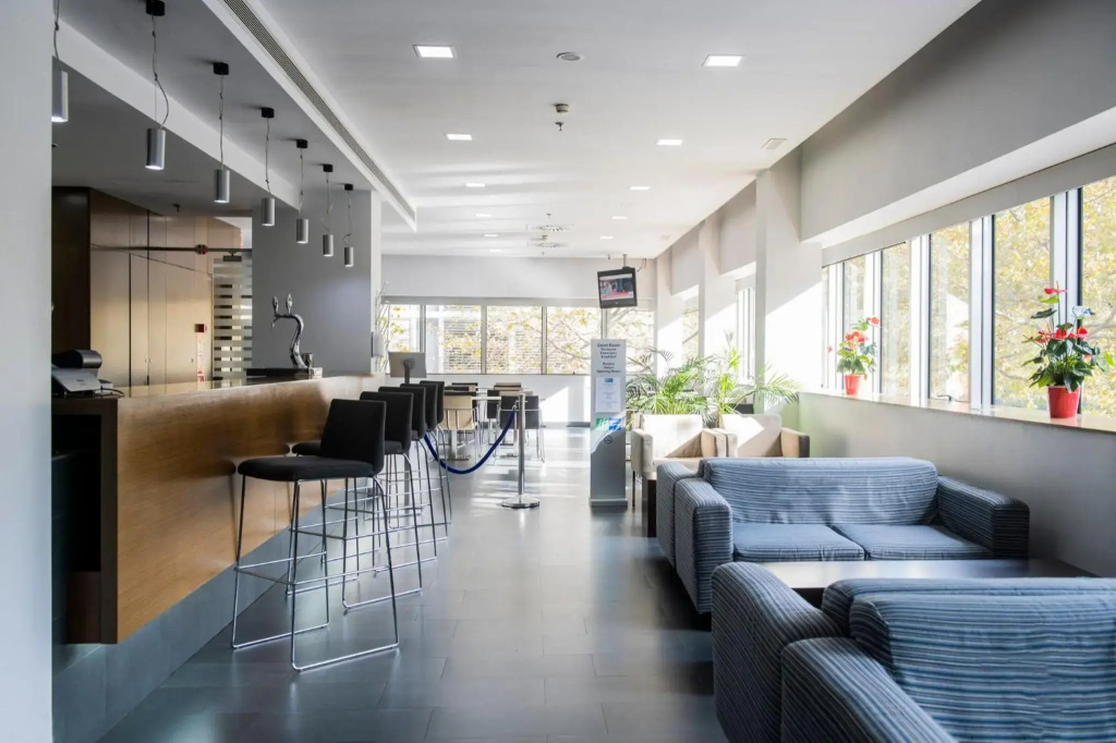Holiday Inn Express Barcelona City 22@ by IHG - Général