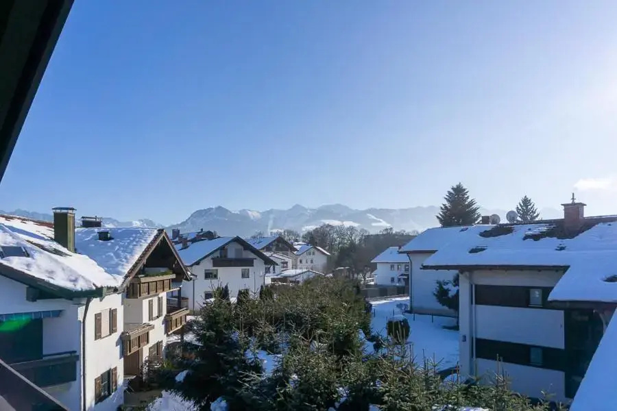 Sonnig, Balkon, Berge & im Herzen von Sonthofen