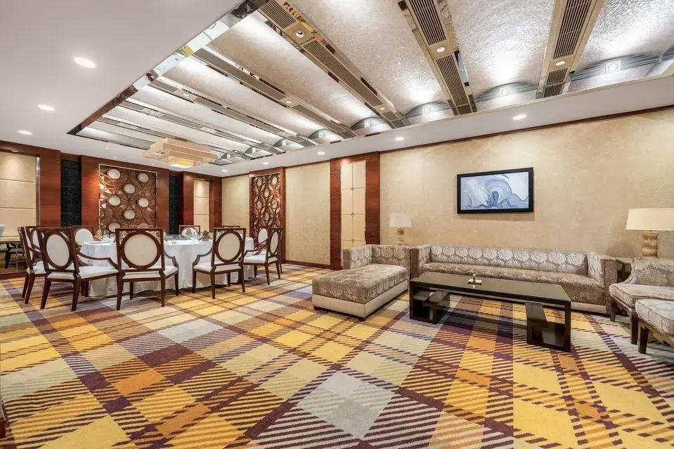 Golden Bay International Hotel - Général