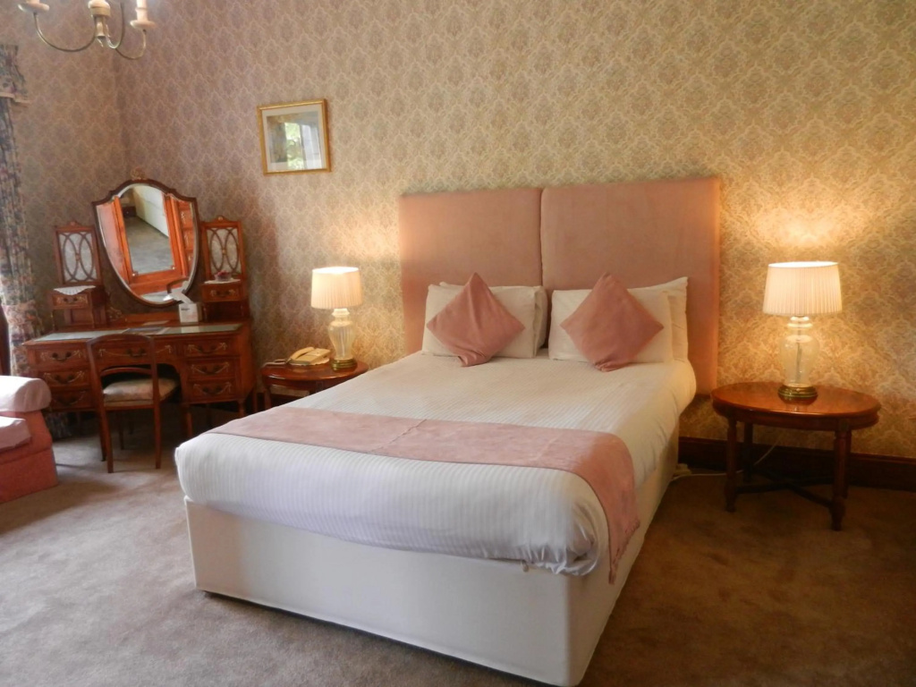 Mansfield Castle Hotel — 4