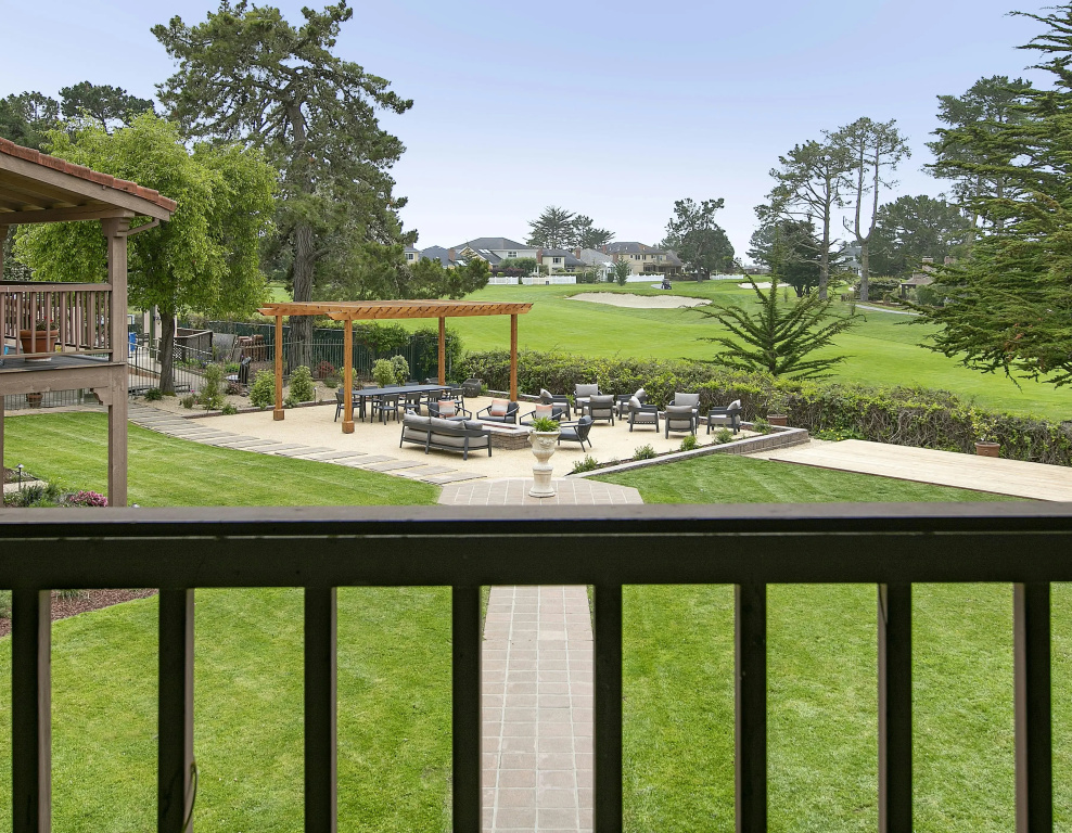 Half Moon Bay Lodge