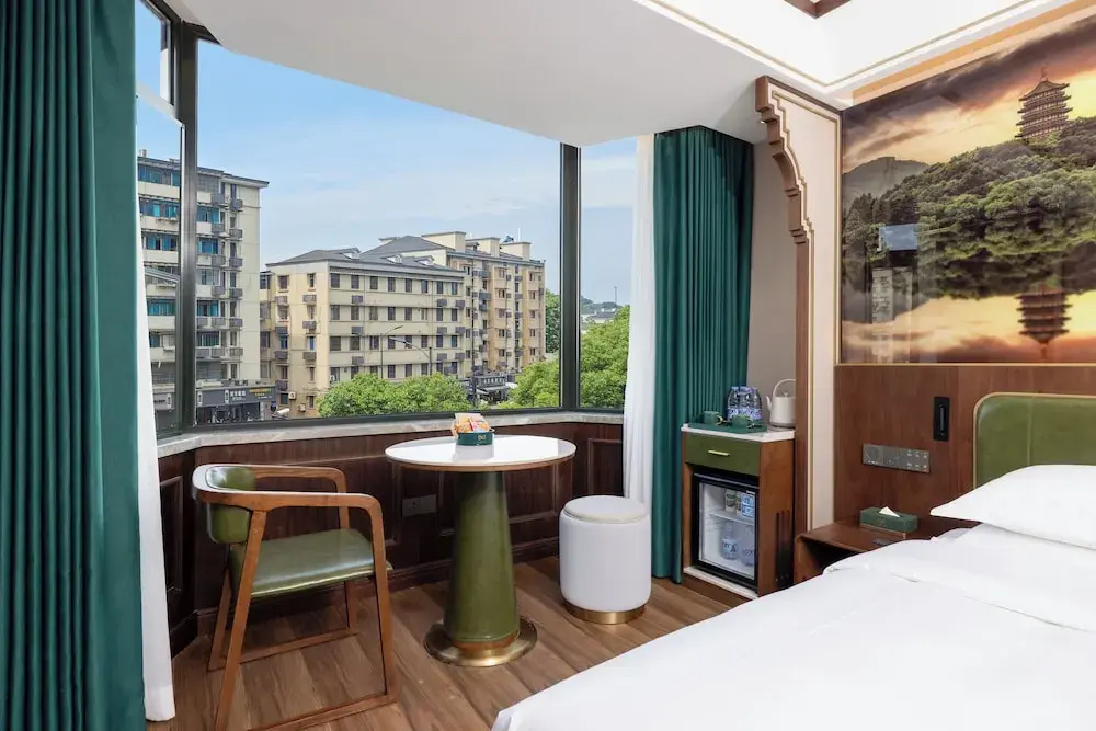 Nostalgia S Hotel(HangzhouHefang Old Street）