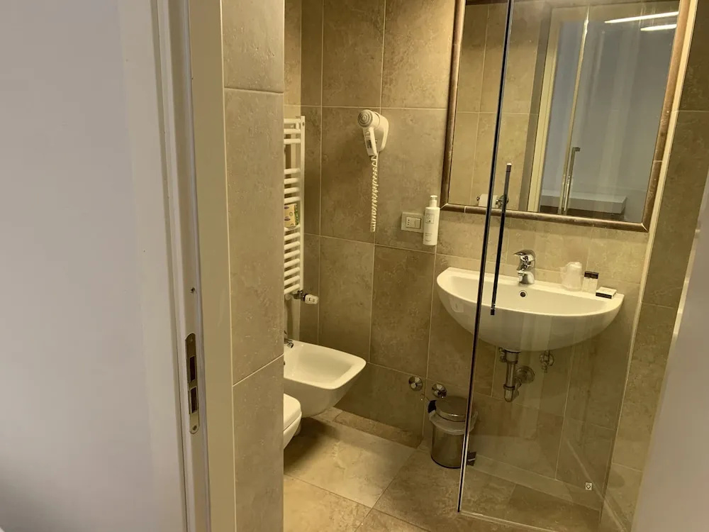 Hotel Embassy - Chambres