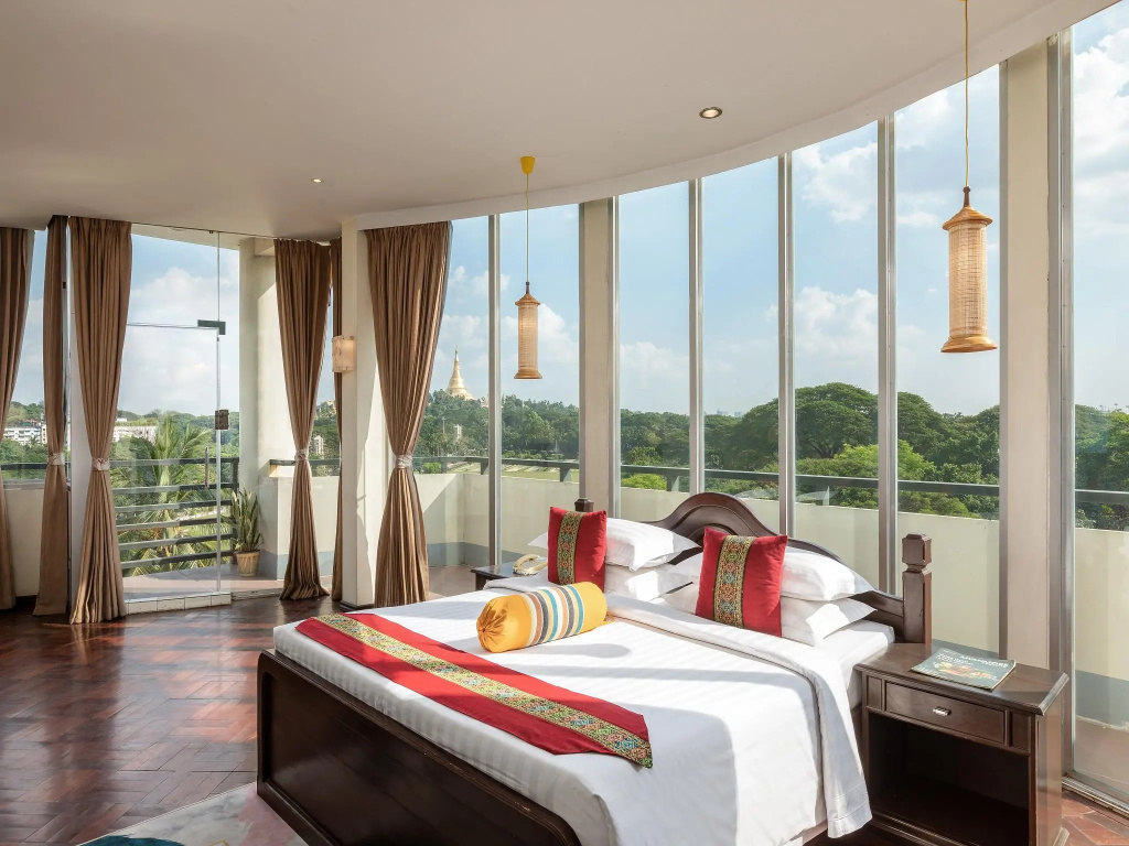 Double Suite (twin beds)