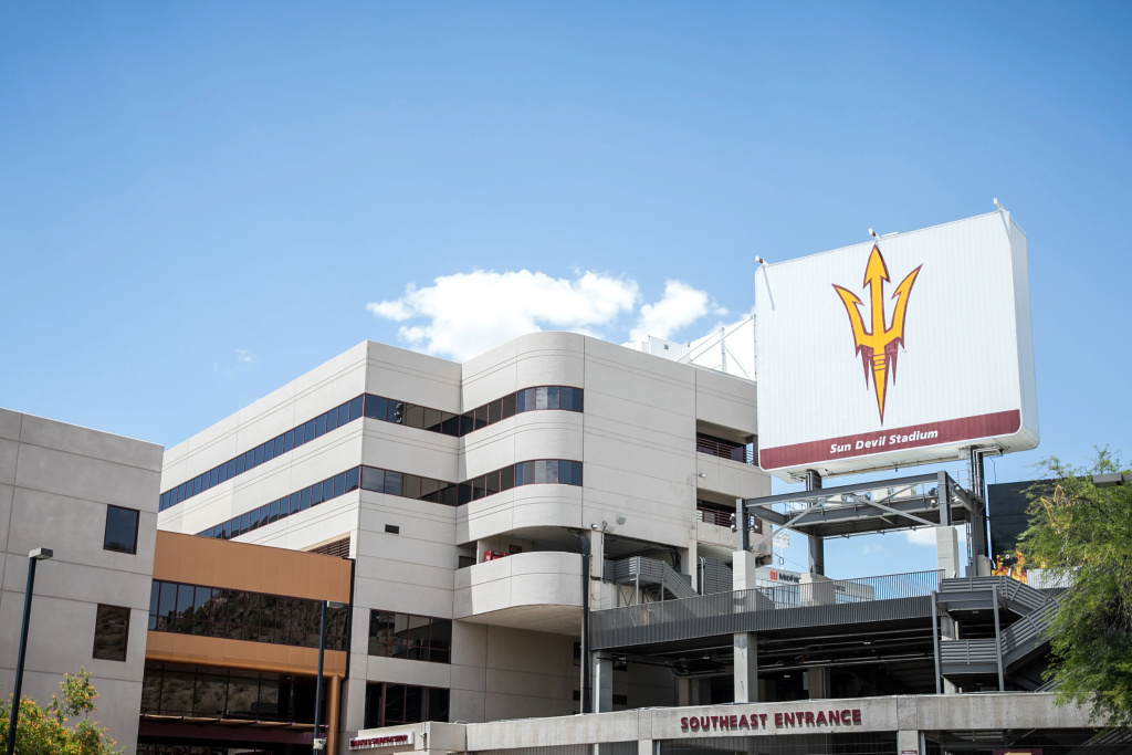 Holiday Inn Hotel & Suites PHOENIX AIRPORT by IHG