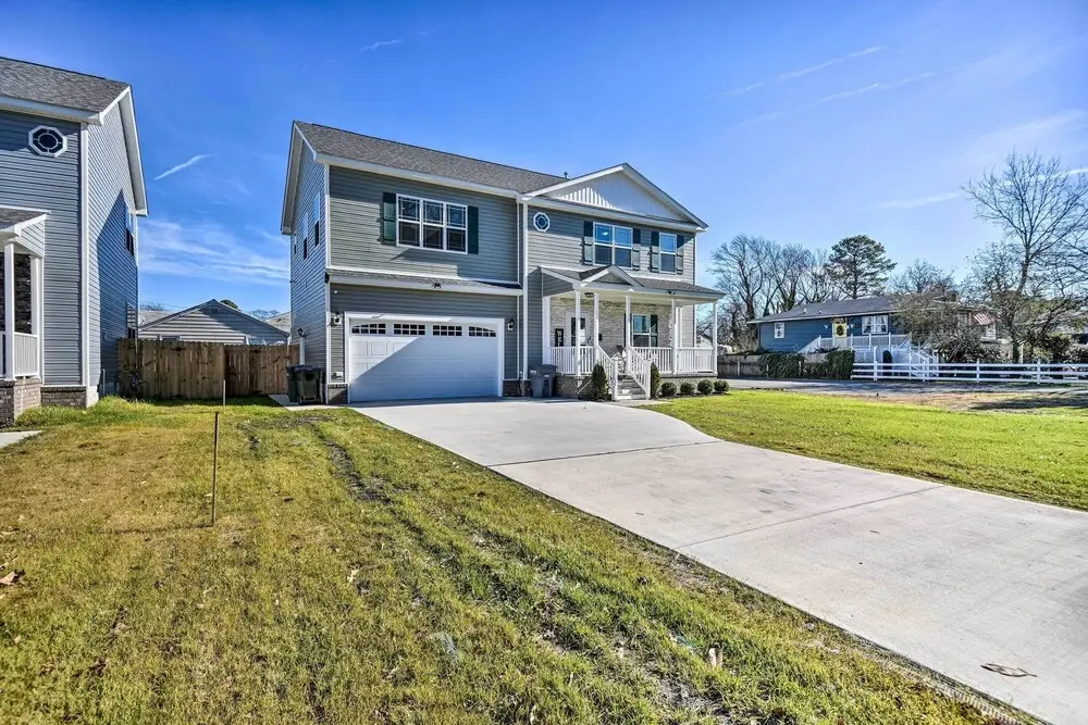 Buckroe Family Home: Walk to the Beach!