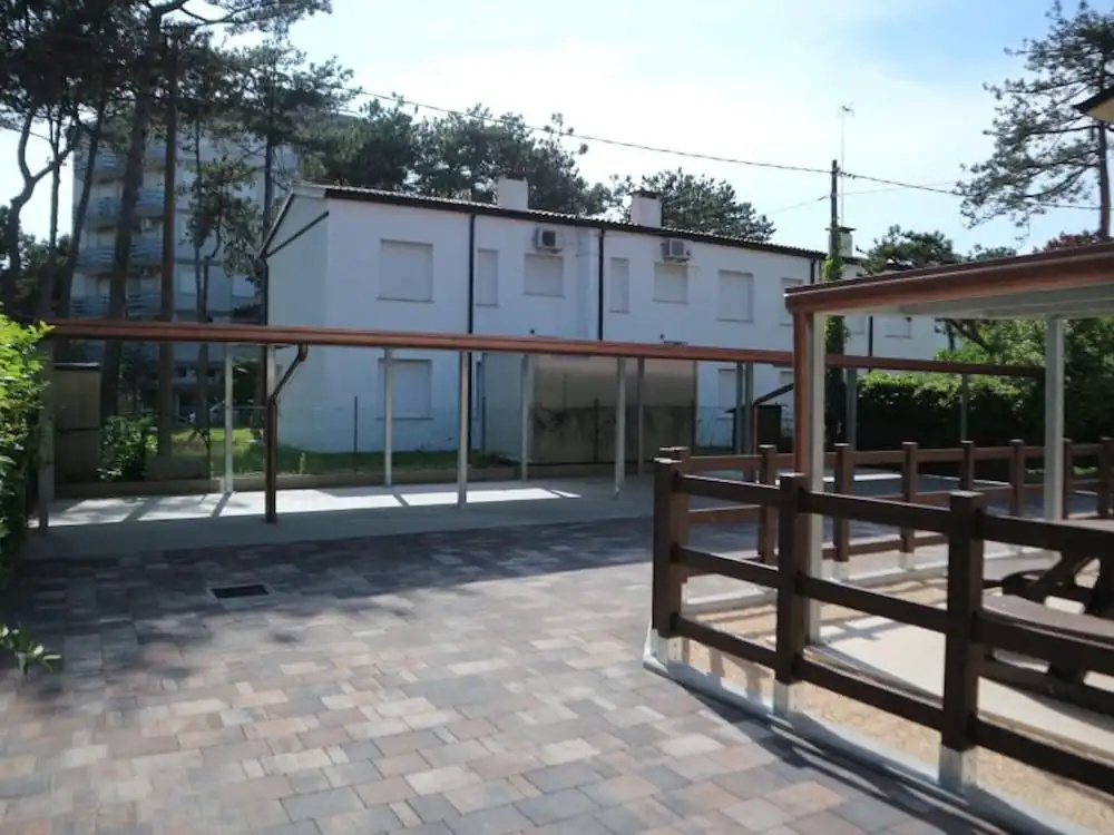 Comfy Stay With Balcony 100m From the sea