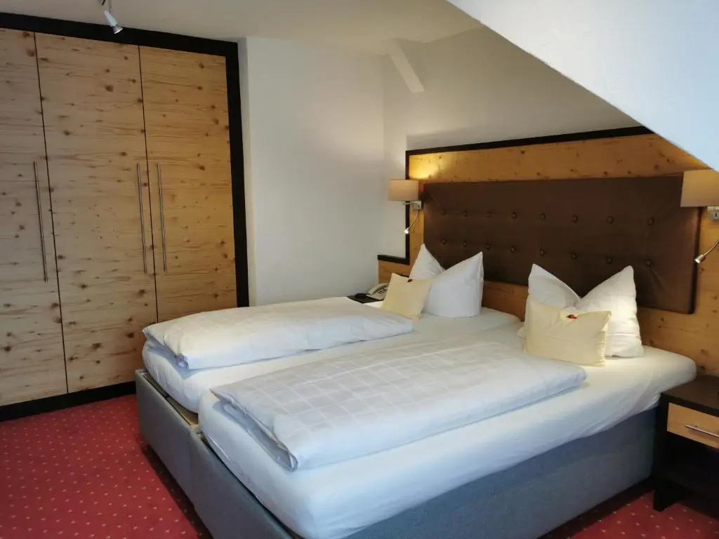 Hotel Wittelsbacher Hof - Chambres