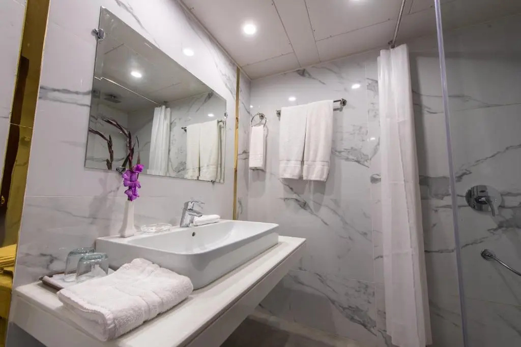 Envoy Continental Hotel, Blue Area, Islamabad - Chambres
